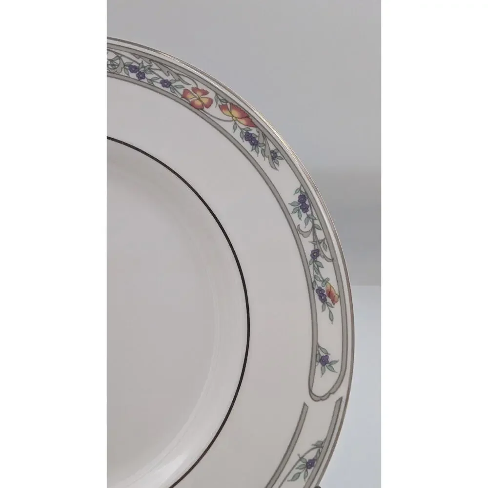 Royal Doulton Arlington Salad Plate set of 8 Plates 8